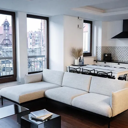 Apartment Szafarnia Prime Location